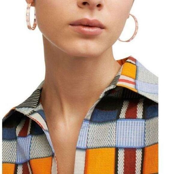 New Tory Burch Rose Logo Cut Out Stud Hoop Earrings - Picture 3 of 4